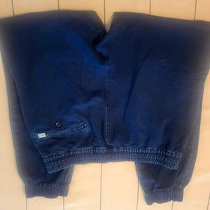 Levi's joggers pants